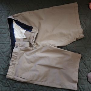 Volcom skate shorts NWOT size 42